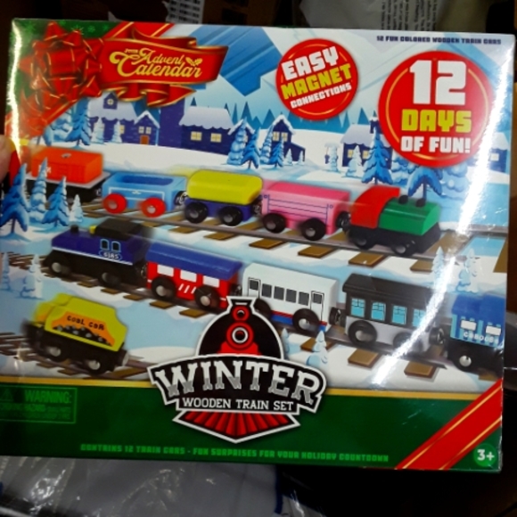 Winter 2021 wooden train advent calendar - Picture 1 of 2